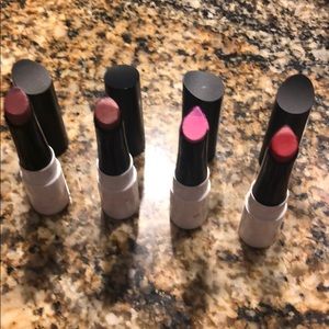 Younique duet lipstick